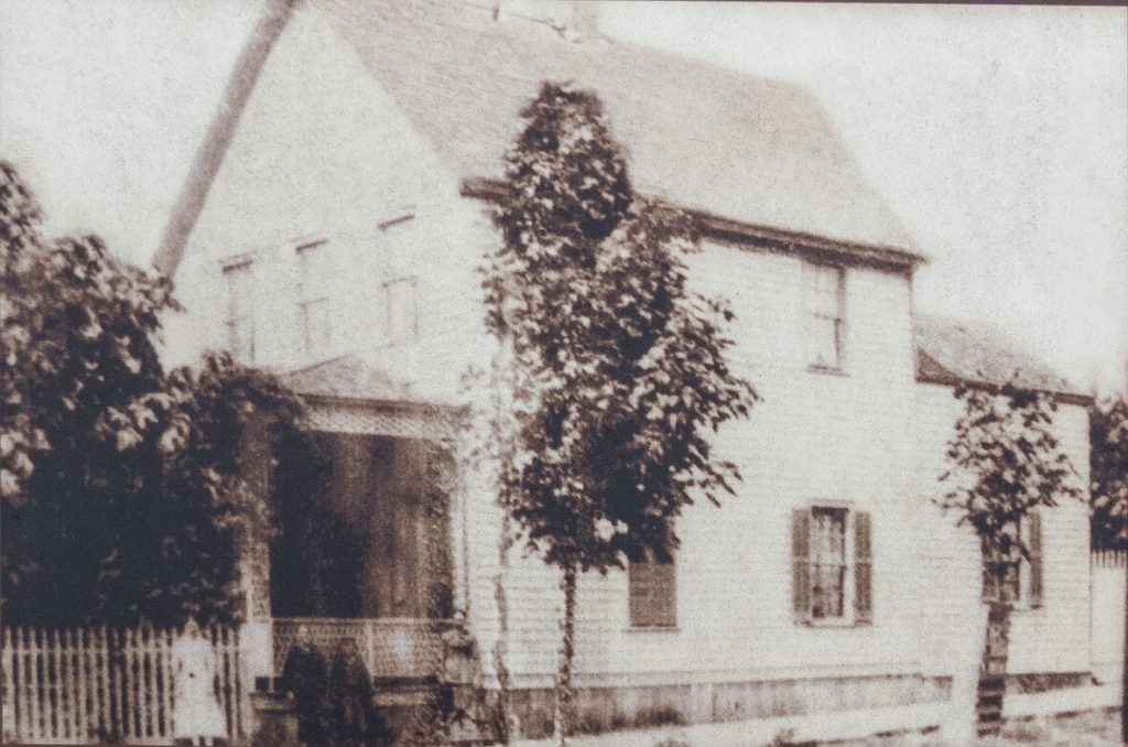 Residence of Sydna Francis 1872